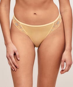 Thong with floral embroidery;