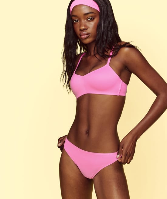 Brassière ampliforme en microfibre;