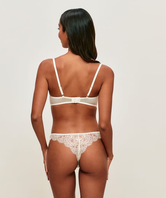 Lace bloemen push-up bh met haaksluiting;