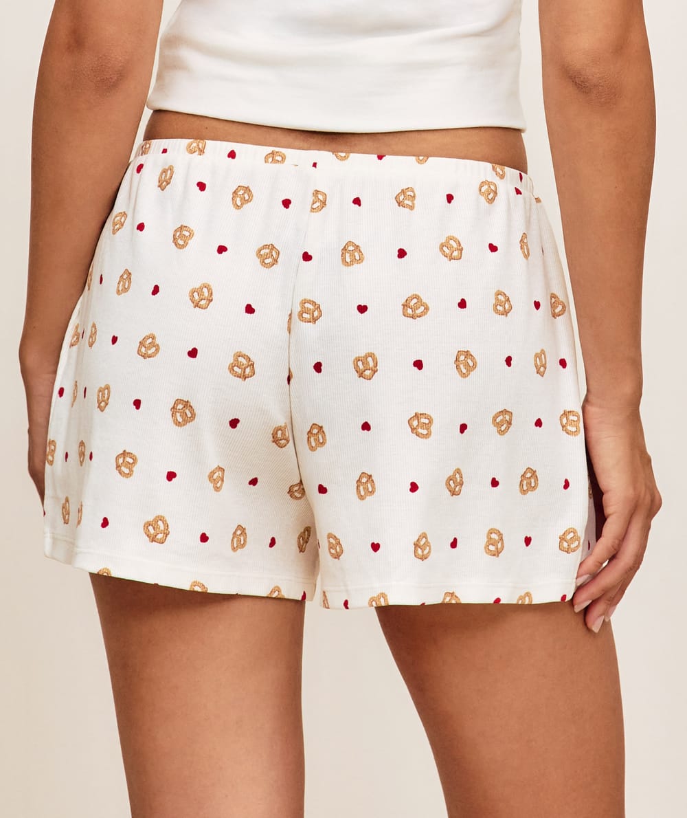 Printed jersey shorts with pretzels and hearts;