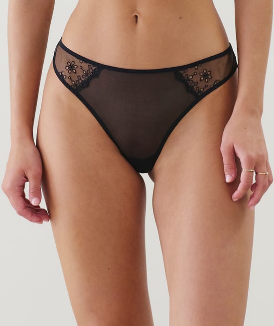 Brief in mesh with embroidery;