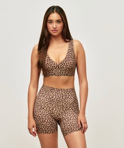 Leopard print microfiber shorty;