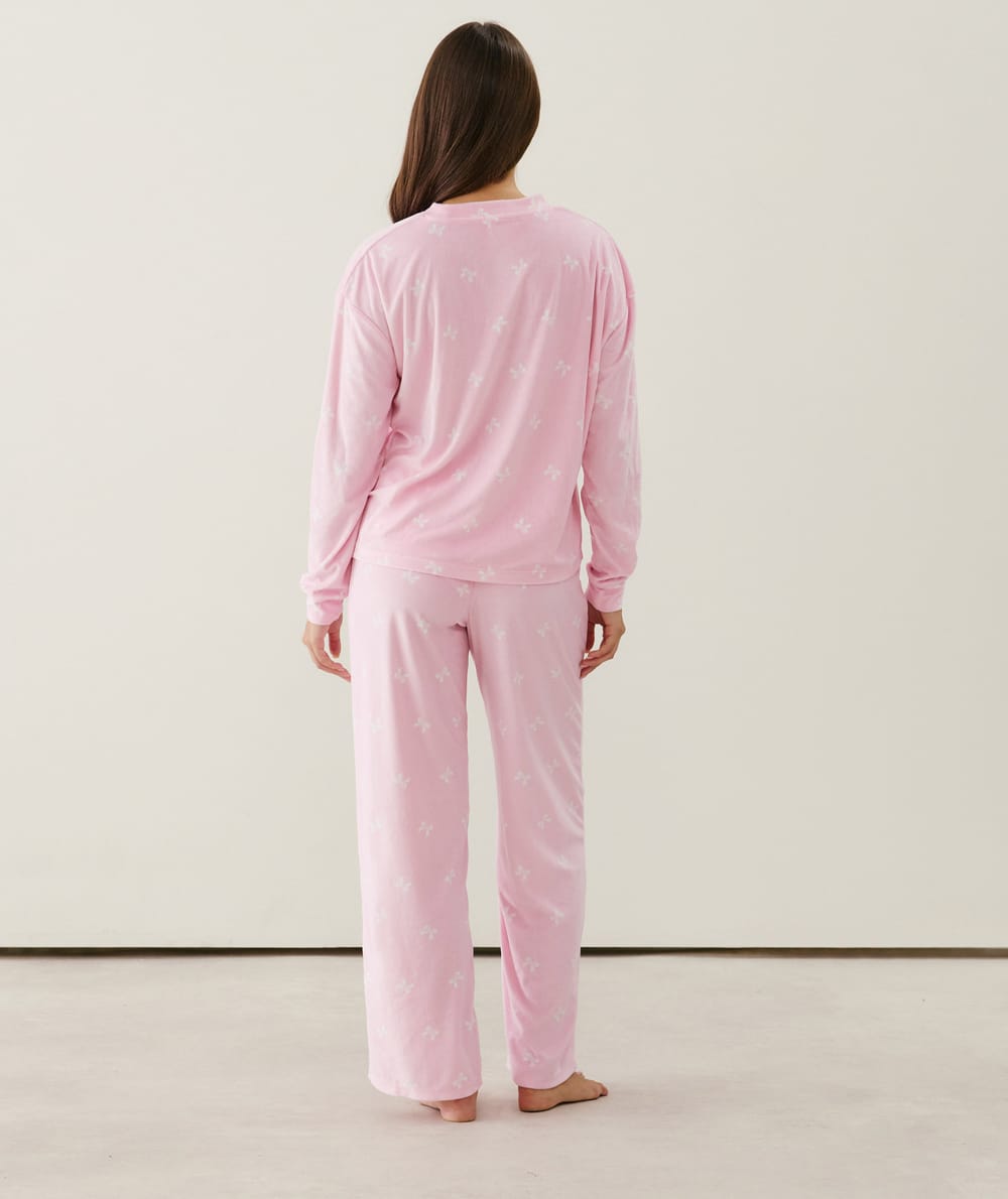 Velour bow print pyjama set;