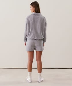 Sudadera gris jaspeado;