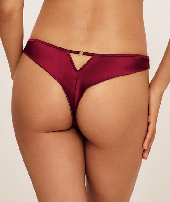 Tanga en mesh et satin avec broderie;