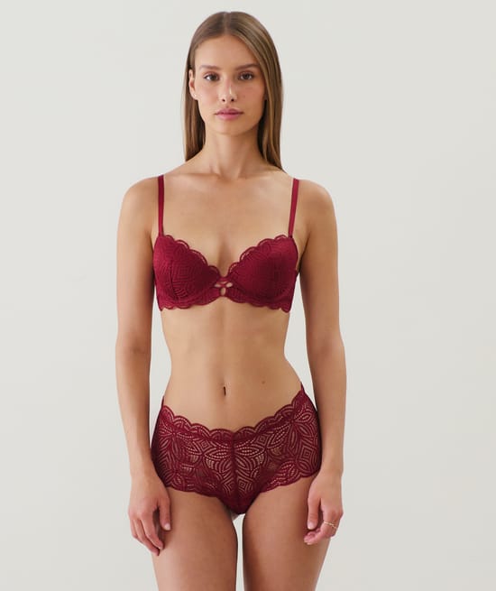 Soutien-gorge push-up en dentelle;