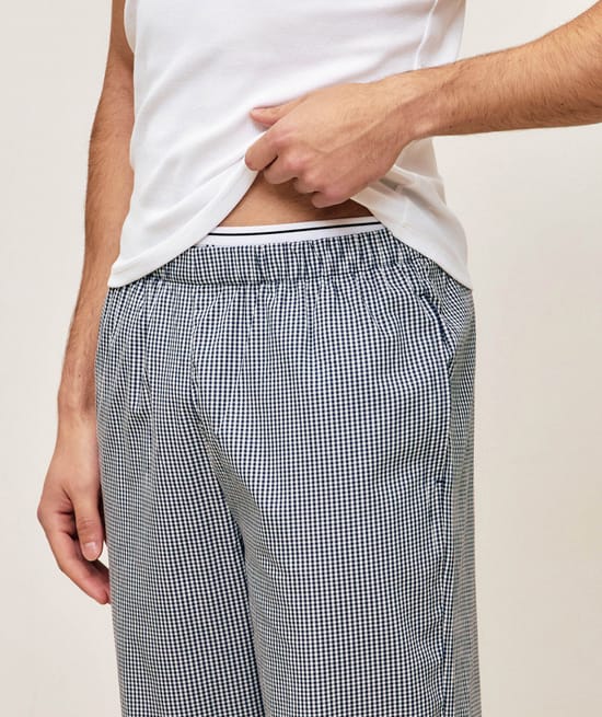 Pantalon &agrave; carreaux;