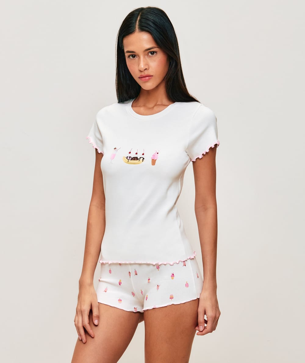 Shorts in jersey with icy patterns;