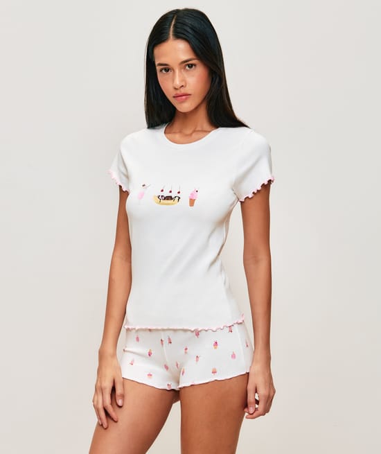 Shorts in jersey with icy patterns;