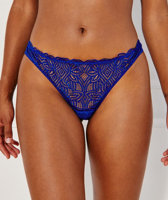 Lace tanga;