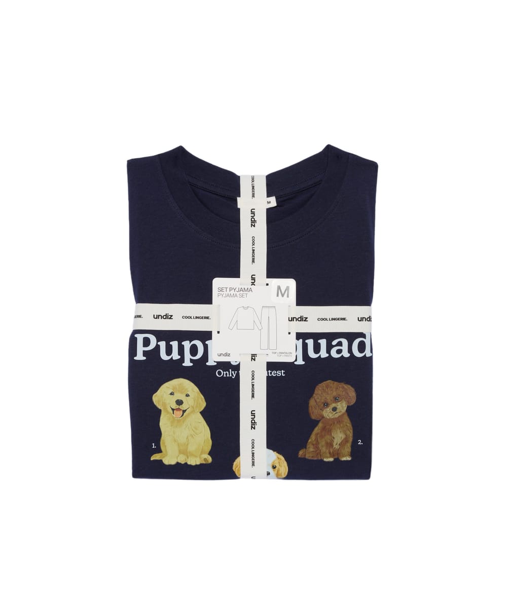 Kitten pattern t-shirt and pants set;