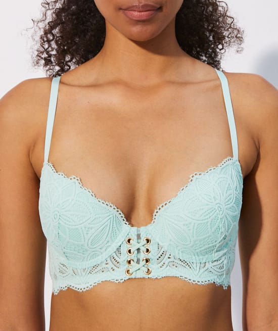 padded bra with lace;
