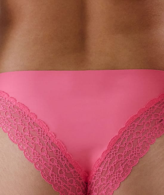 Microfibre and lace cheeky brief;