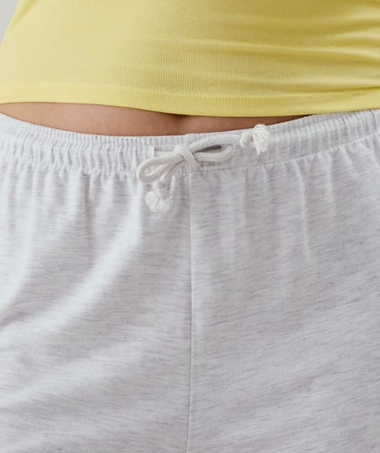 Sweatshirt Shorts;