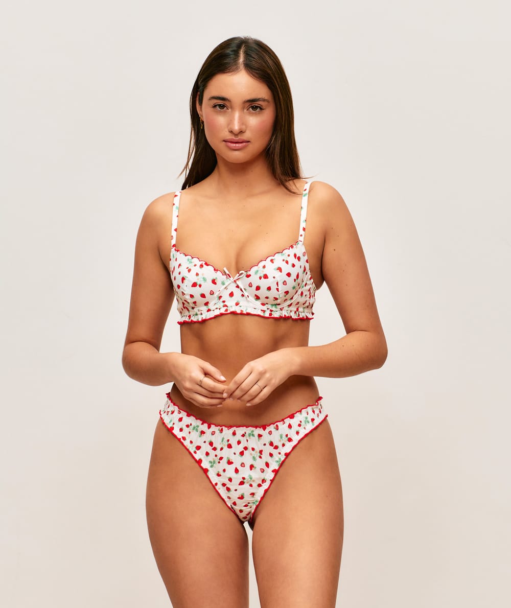 Strawberry print cotton poplin balconette bra;