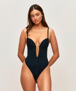 Body push-up invisible;