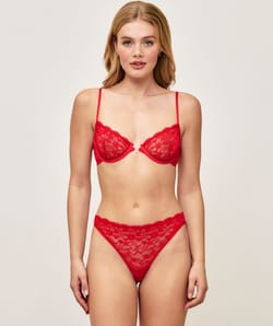 Soutien-gorge corbeille en dentelle;
