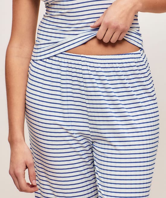 Ribbed striped trousers;