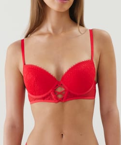 Sujetador push-up de encaje;