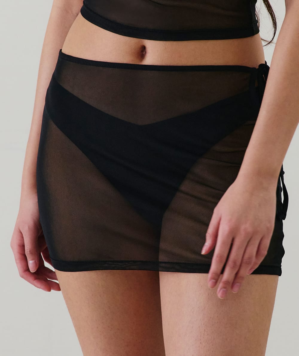 Mesh skirt;