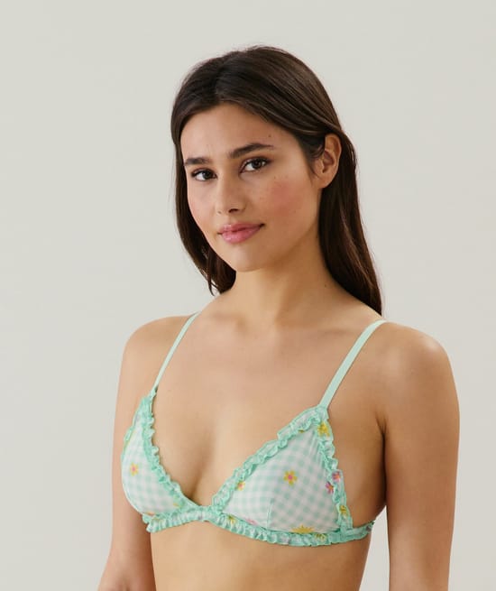 Microfibre triangle bra;