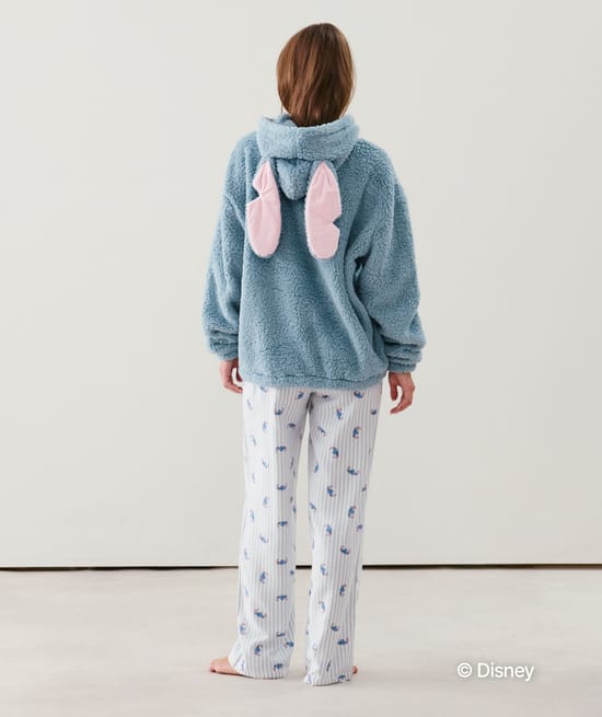 Sweatshirt Stitch;