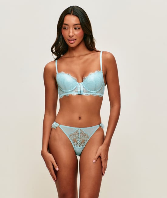 Iridescent floral lace push-up bra;