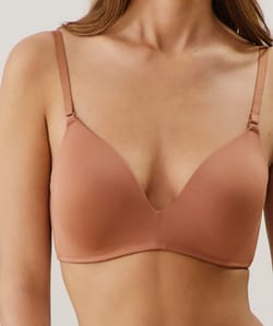 Soutien-gorge ampliforme sans armature;