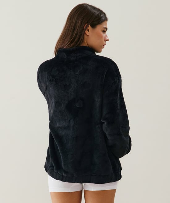 Veste polaire à motifs cœurs;