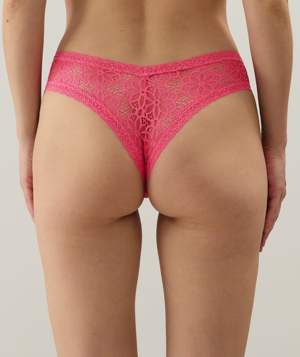 Cheeky en dentelle;