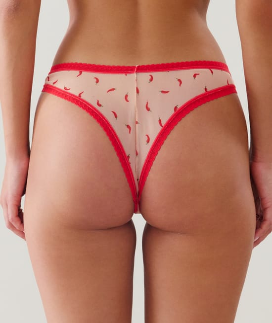 Tanga de malla;