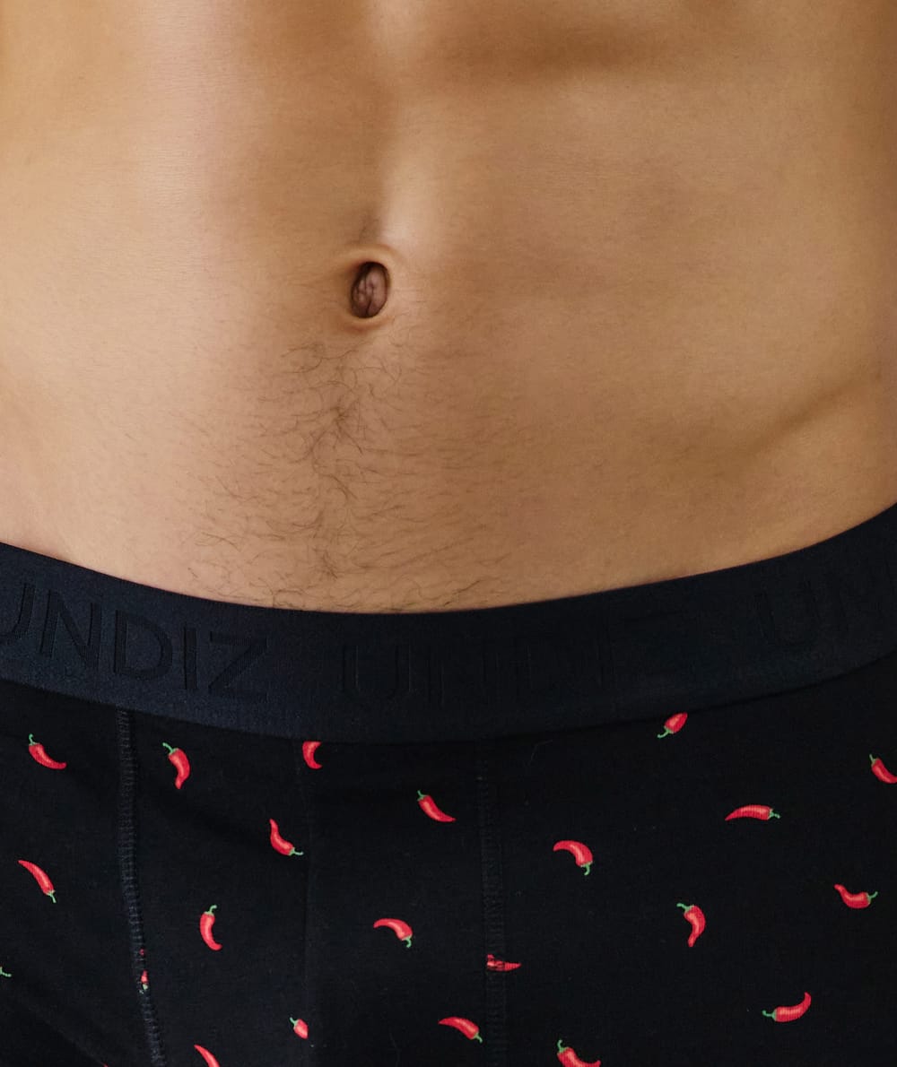 Long cotton boxer shorts;