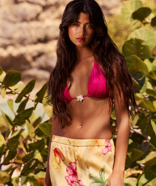 Pantalon satin imprim&eacute; tropical;