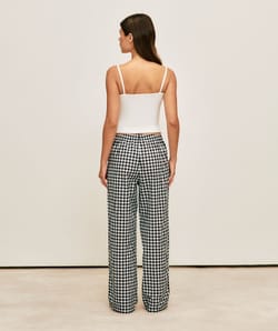 Checked poplin trousers;
