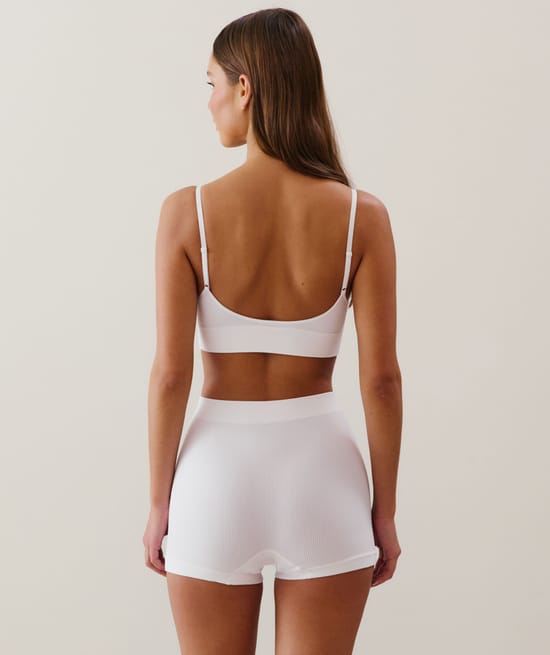 Seamless triangle crop top;