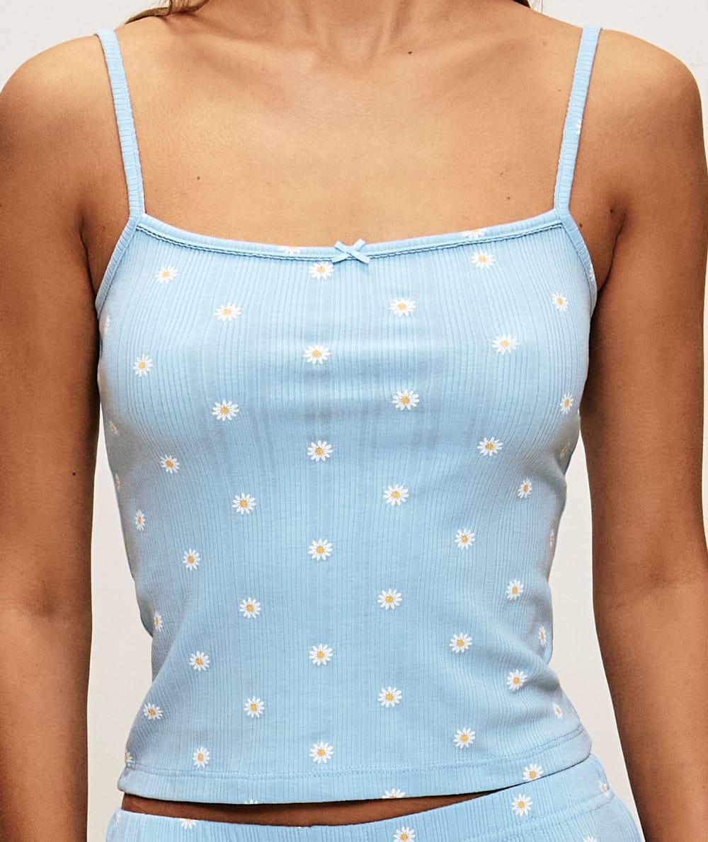 Printed daisy tank top;