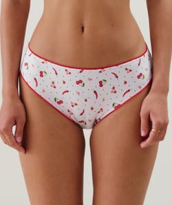 Pack of 3 patterned briefs;