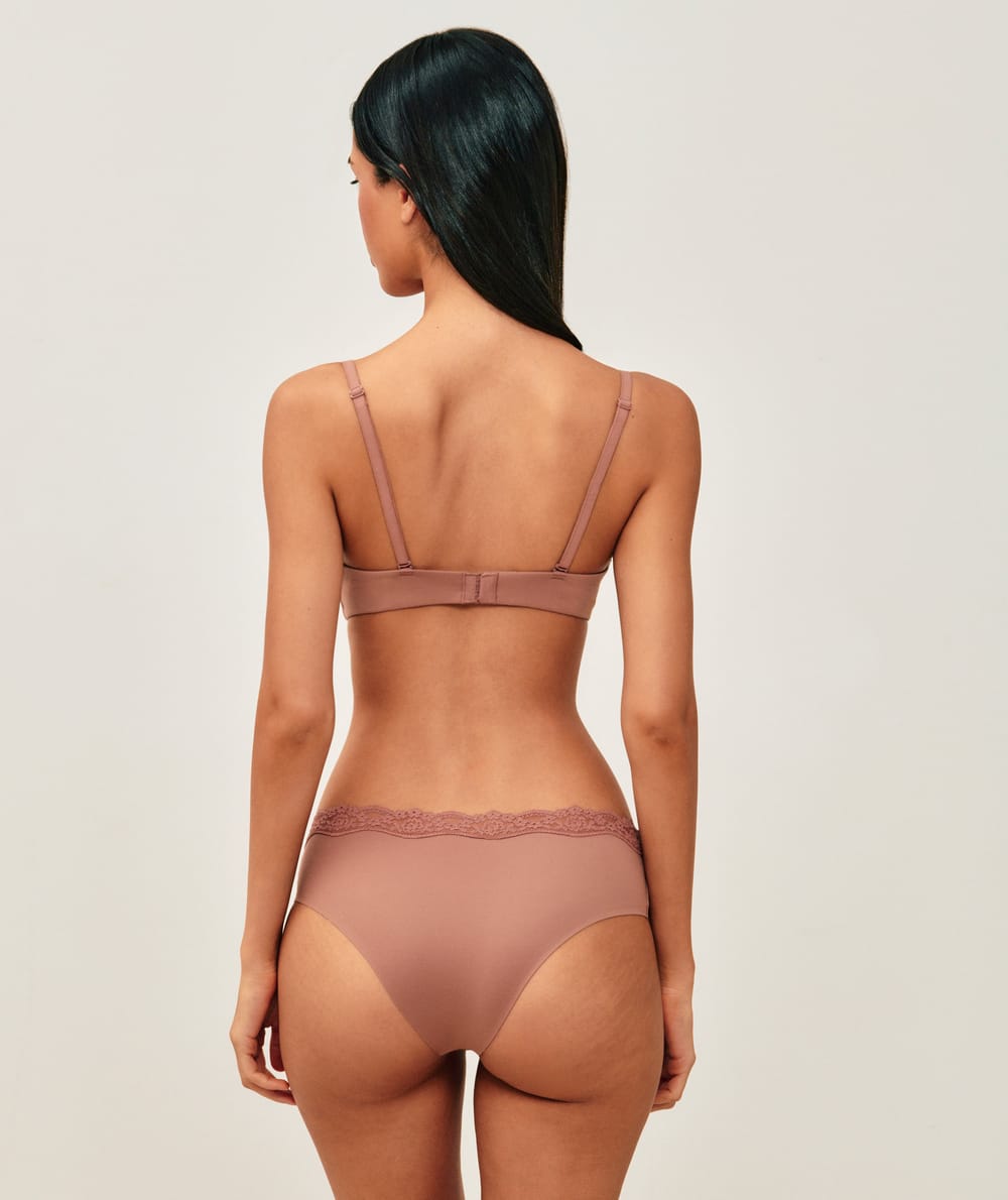 Microfiber push-up bra;