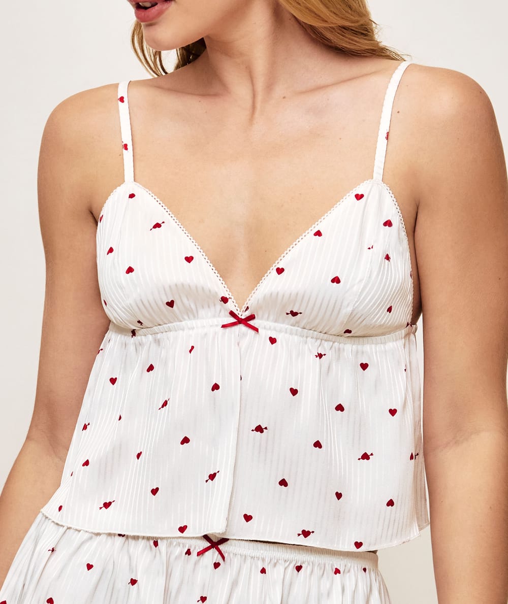 Caraco en satin motifs c&oelig;urs;