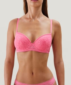 Floral lace padded bra;