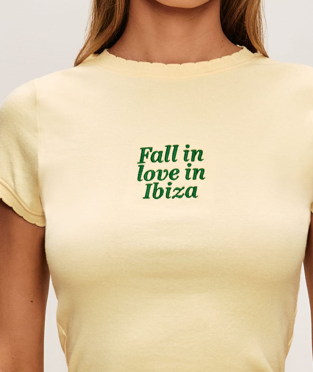 T-shirt en jersey avec broderie "Fall in love in Ibiza;