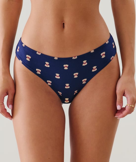 Pack of 3 cotton briefs;