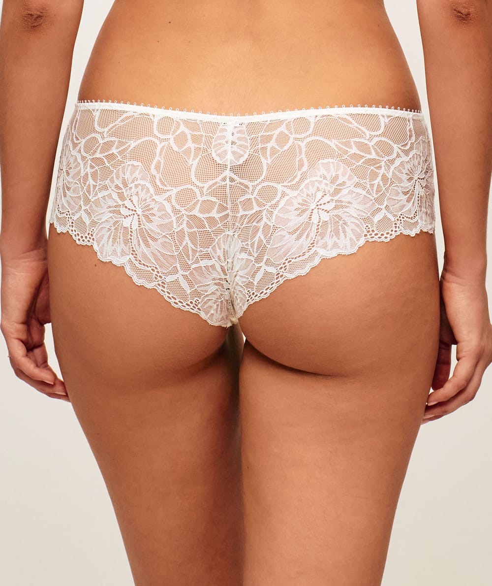 Shorty en dentelle florale;