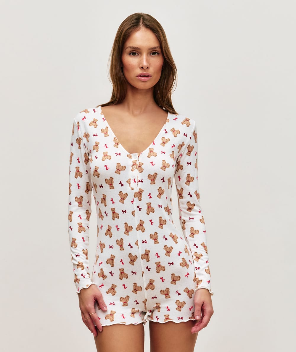 Short teddy bear jersey playsuit;