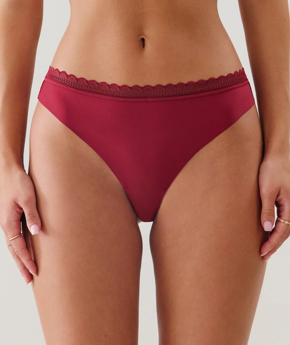 Tanga microfibre et dentelle;