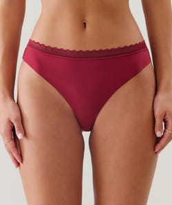 Tanga microfibre et dentelle;