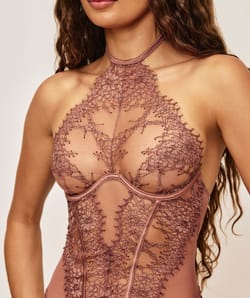 Body en dentelle avec armatures;