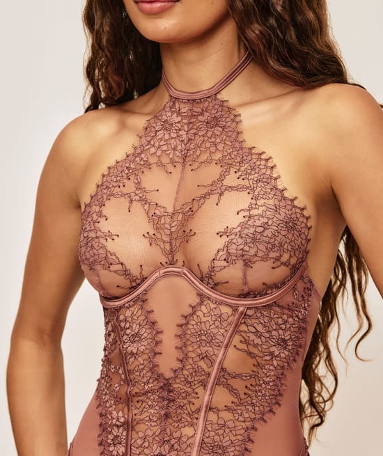 Body en dentelle avec armatures;