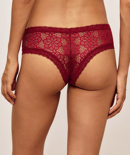 Culotte cheeky en dentelle;