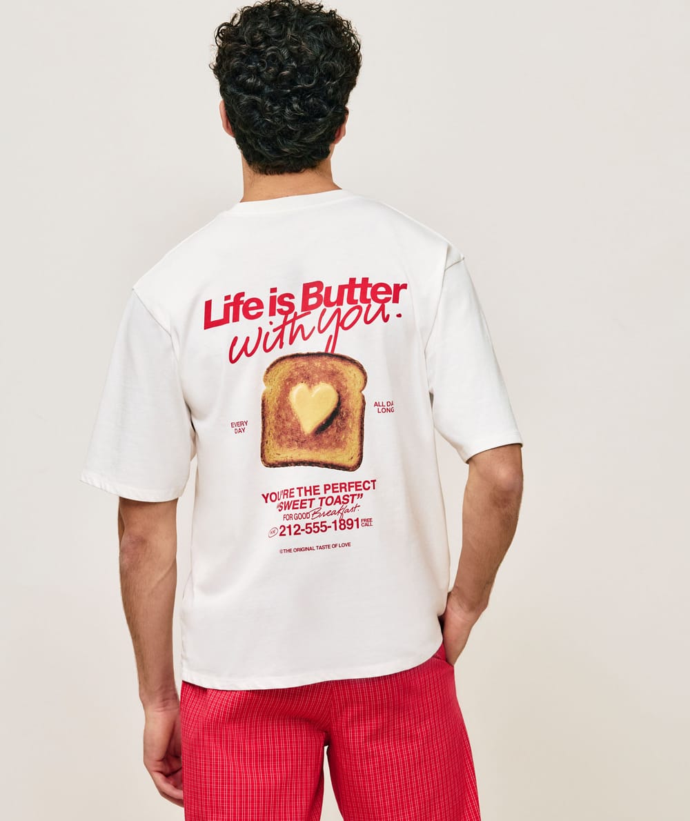 T-shirt oversize en coton avec broderie motifs et messages;